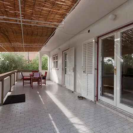 Maslinov Hlad Apartament Barbat na Rabu